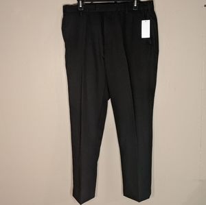 NWT VAN HEUSEN
Flex Straight Fit Flat Front Pant